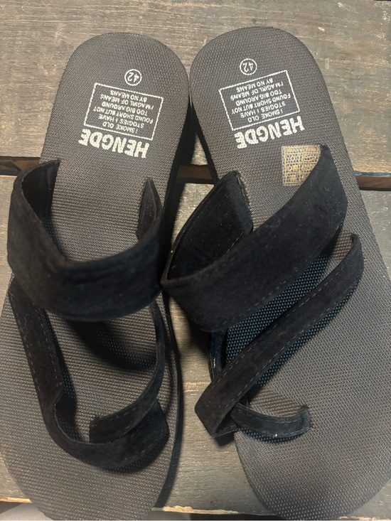 Shoes - Hengde Black Slide Sandals
